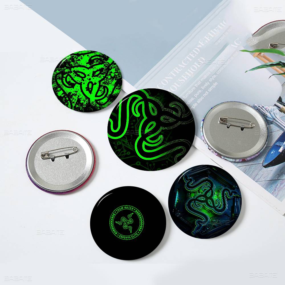 Broches Redondos de Desenho An - Gaming Accessories Razer avaliação e preço